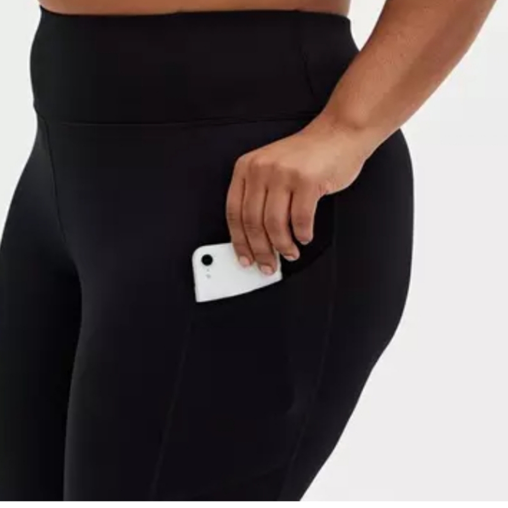 #097 Torrid 5 Performance Lite Crop Active Legging - image 7